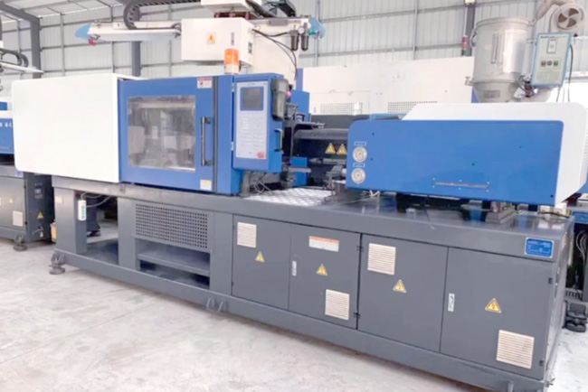 变频器在注塑机上的应用